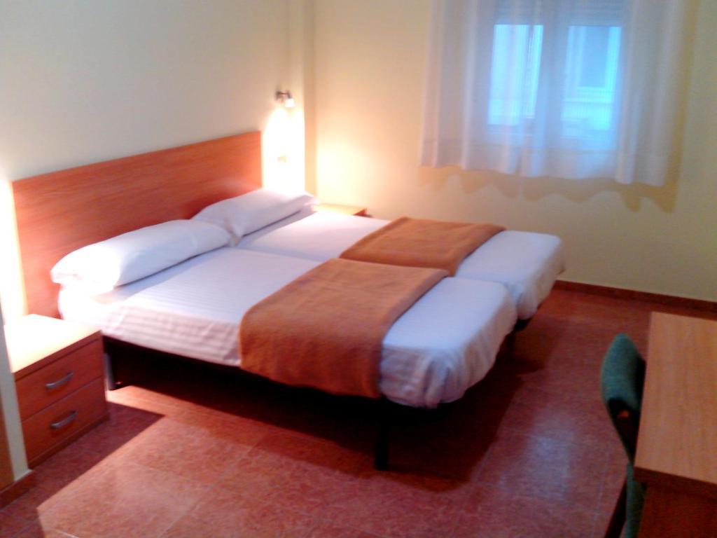 Hotel Rc Ramon Y Cajal Cuenca  Oda fotoğraf