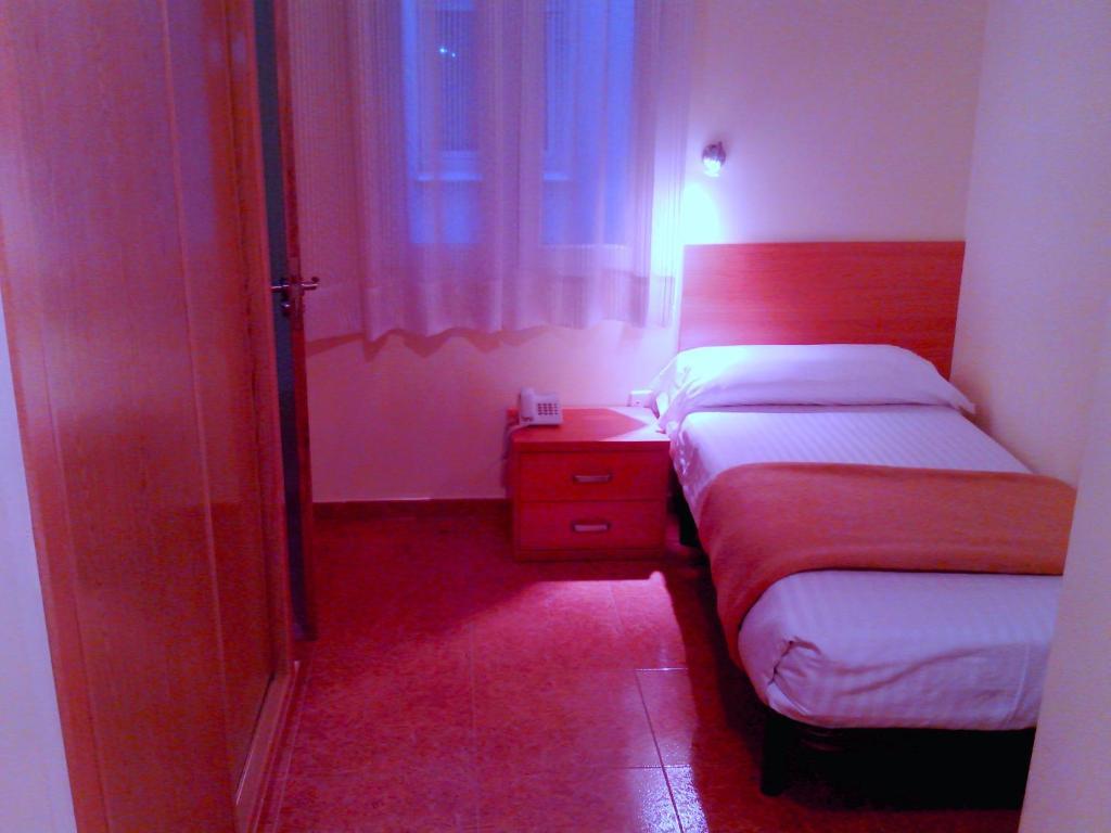 Hotel Rc Ramon Y Cajal Cuenca  Oda fotoğraf